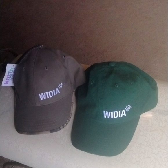 2 WIDIA COMP. HAT'S - Picture 3 of 3